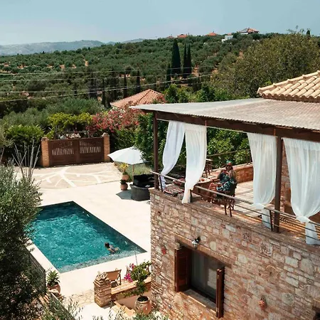 Peroulia Stone - Grece, Peloponnese ヴィラ *