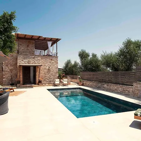 Peroulia Stone - Grece, Peloponnese ヴィラ Koróni