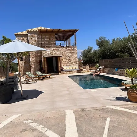 Peroulia Stone - Grece, Peloponnese *